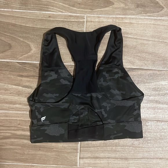 Grey camo sports bra - Picture 2 of 2